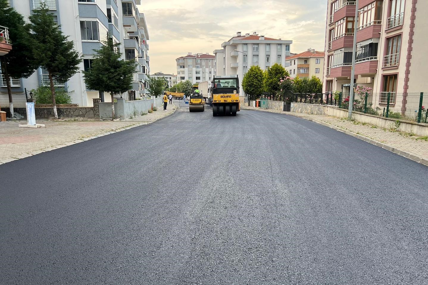 Süleymanpaşa Belediyesi 2022 yılında 500 bin metrekareye yakın yol yaptı