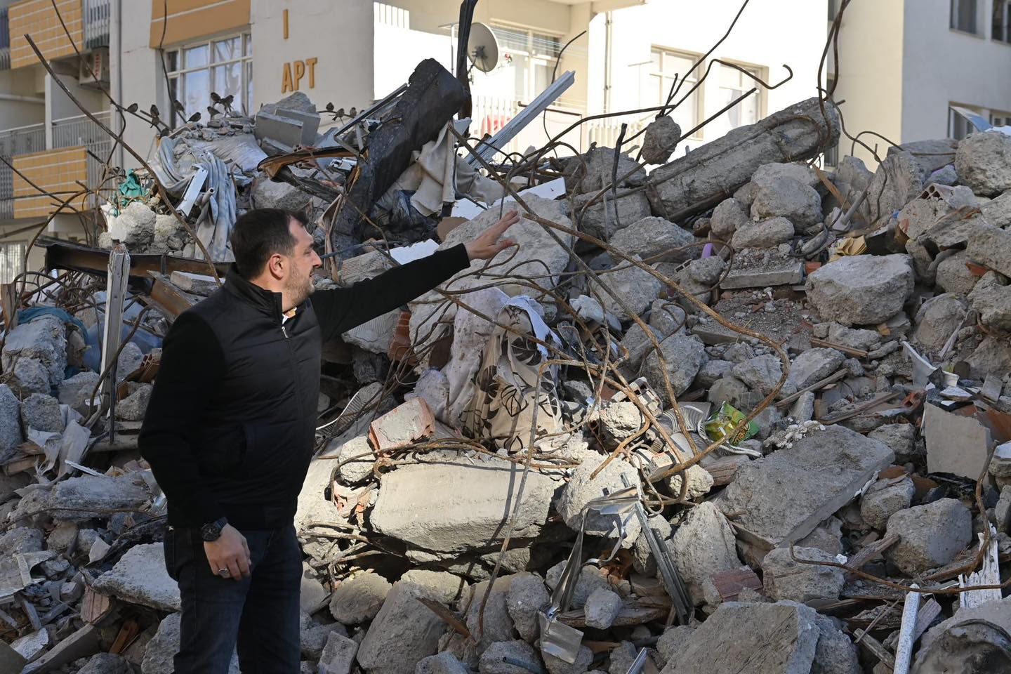 Başkan Yüksel depremden etkilenen Malatya’da temaslarda bulundu