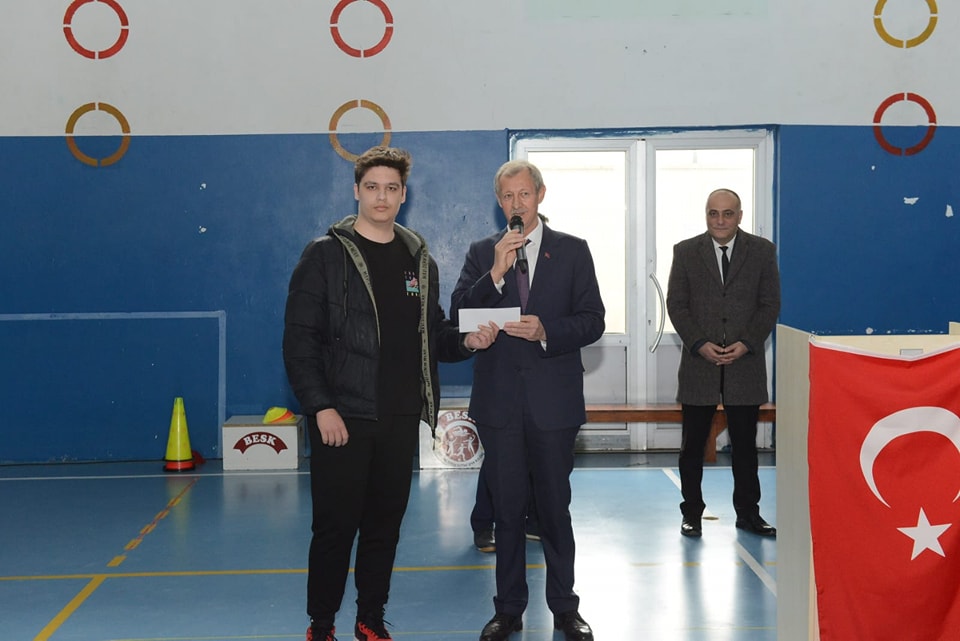 Süleymanpaşalı üniversite adaylarına Paşa Kart desteği