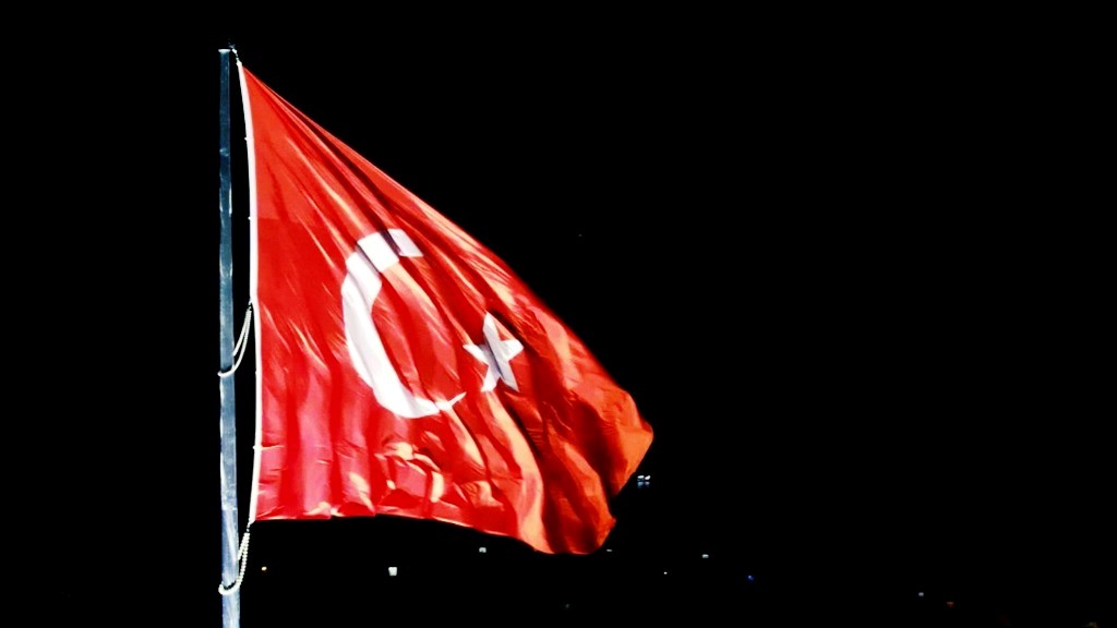 59. Uluslararası Tekirdağ Kiraz Festivali’nde Dev Türk Bayrağı Sürprizi