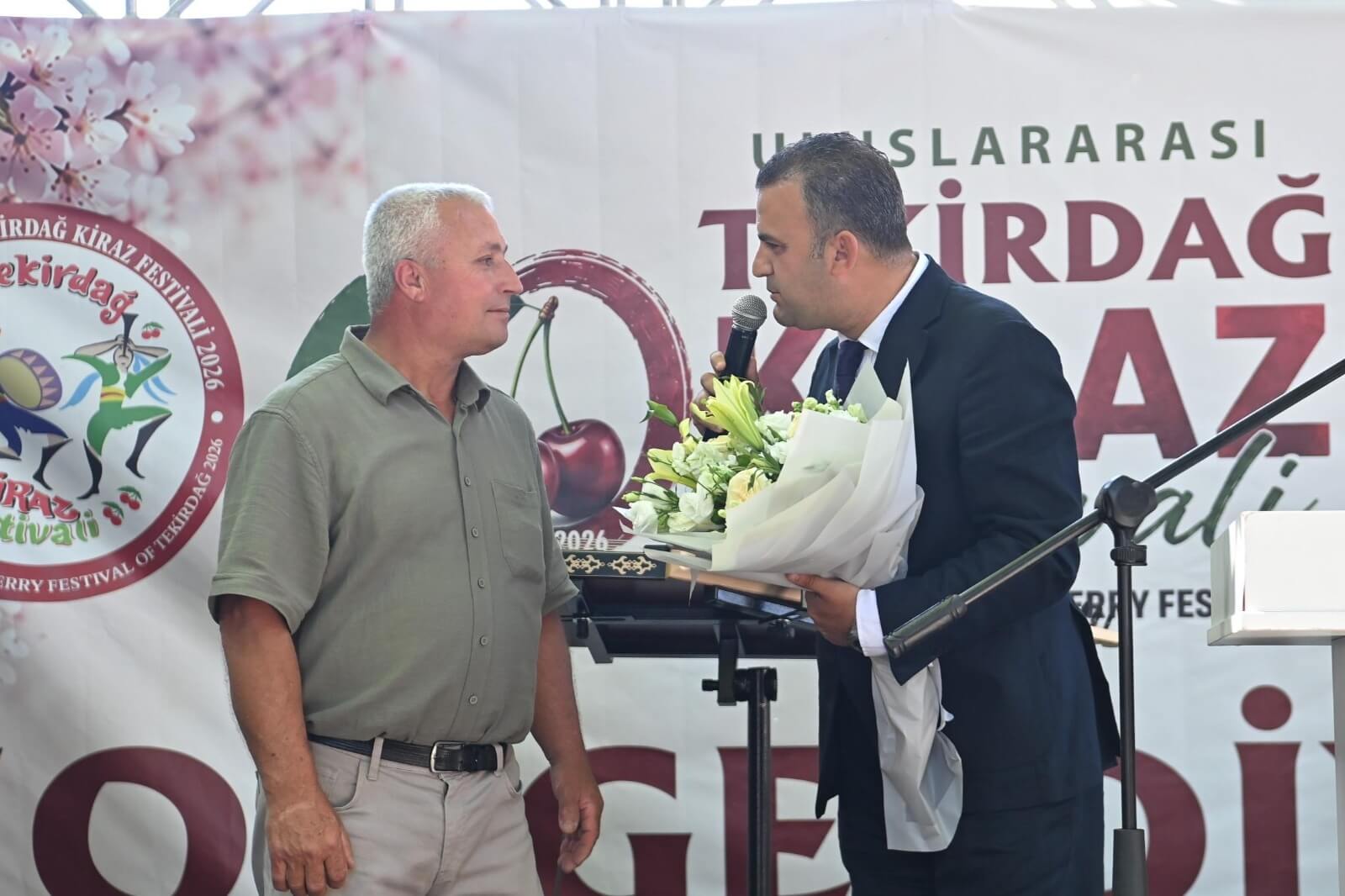 60. Kiraz Festivali Naip Mahallesinde Coşkuyla Başladı