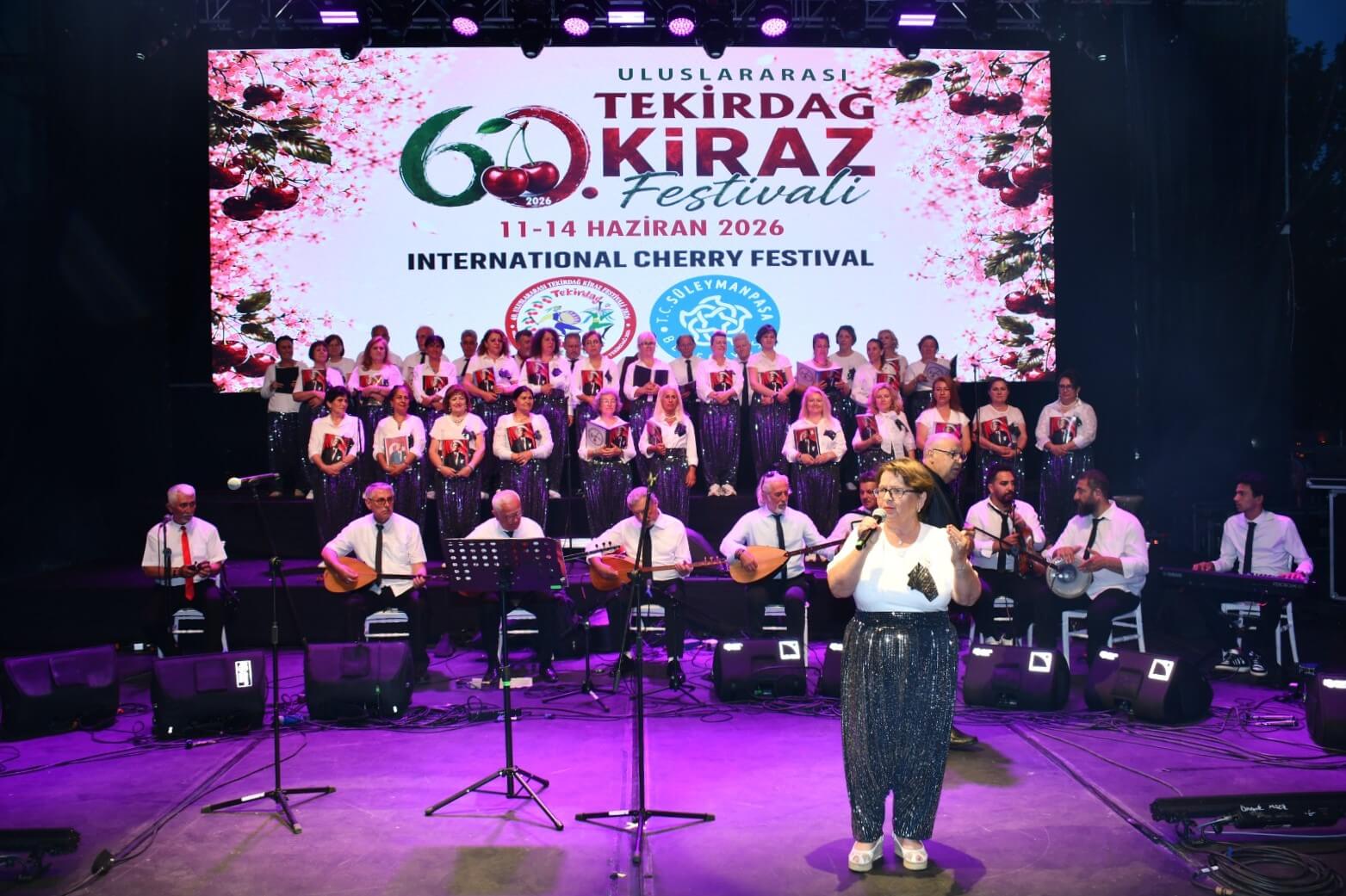 Festivalin İlk Gününde Burhan Öçal Rüzgârı Esti
