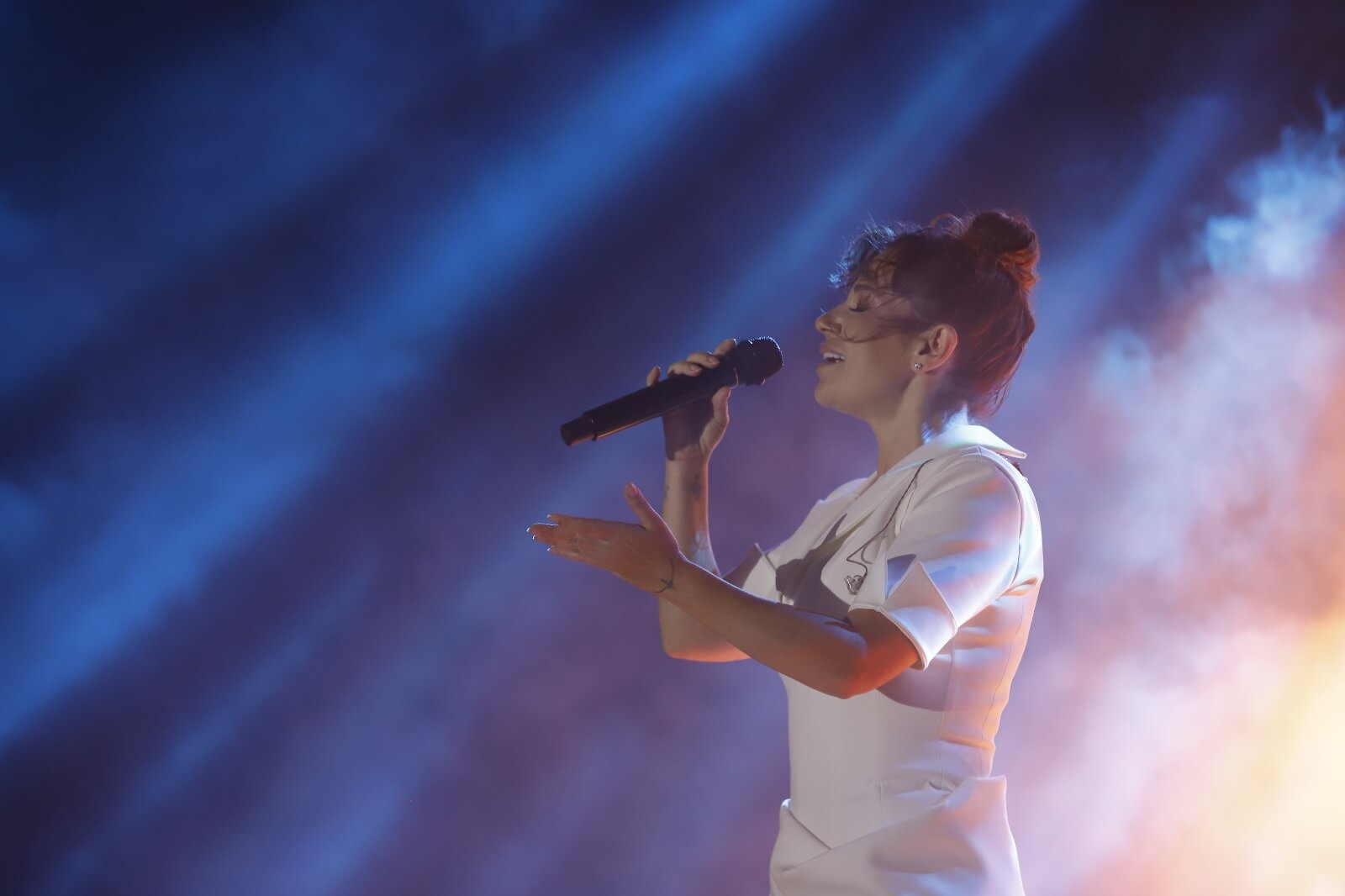 Kiraz Festivali Sahnesinden Poizi Ve Merve Özbey Geçti