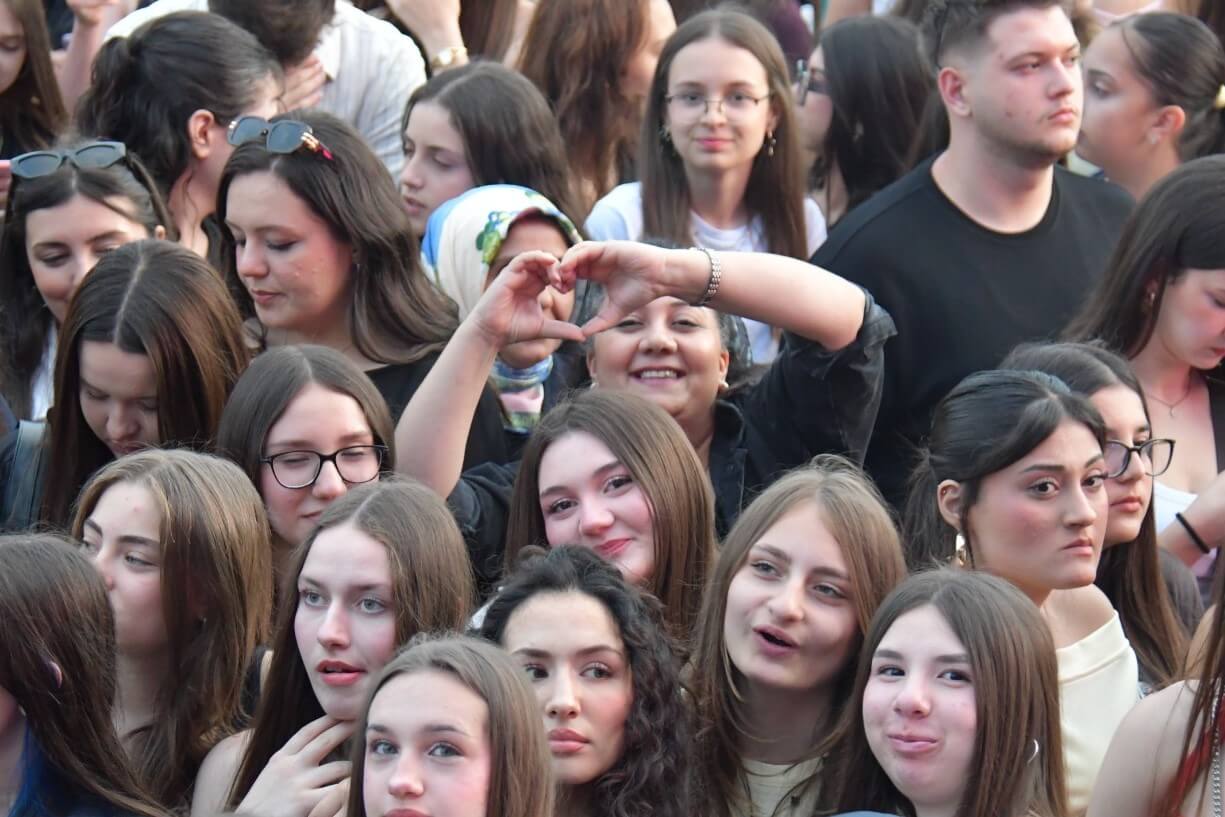 Kiraz Festivalinde Muhteşem Cumartesi