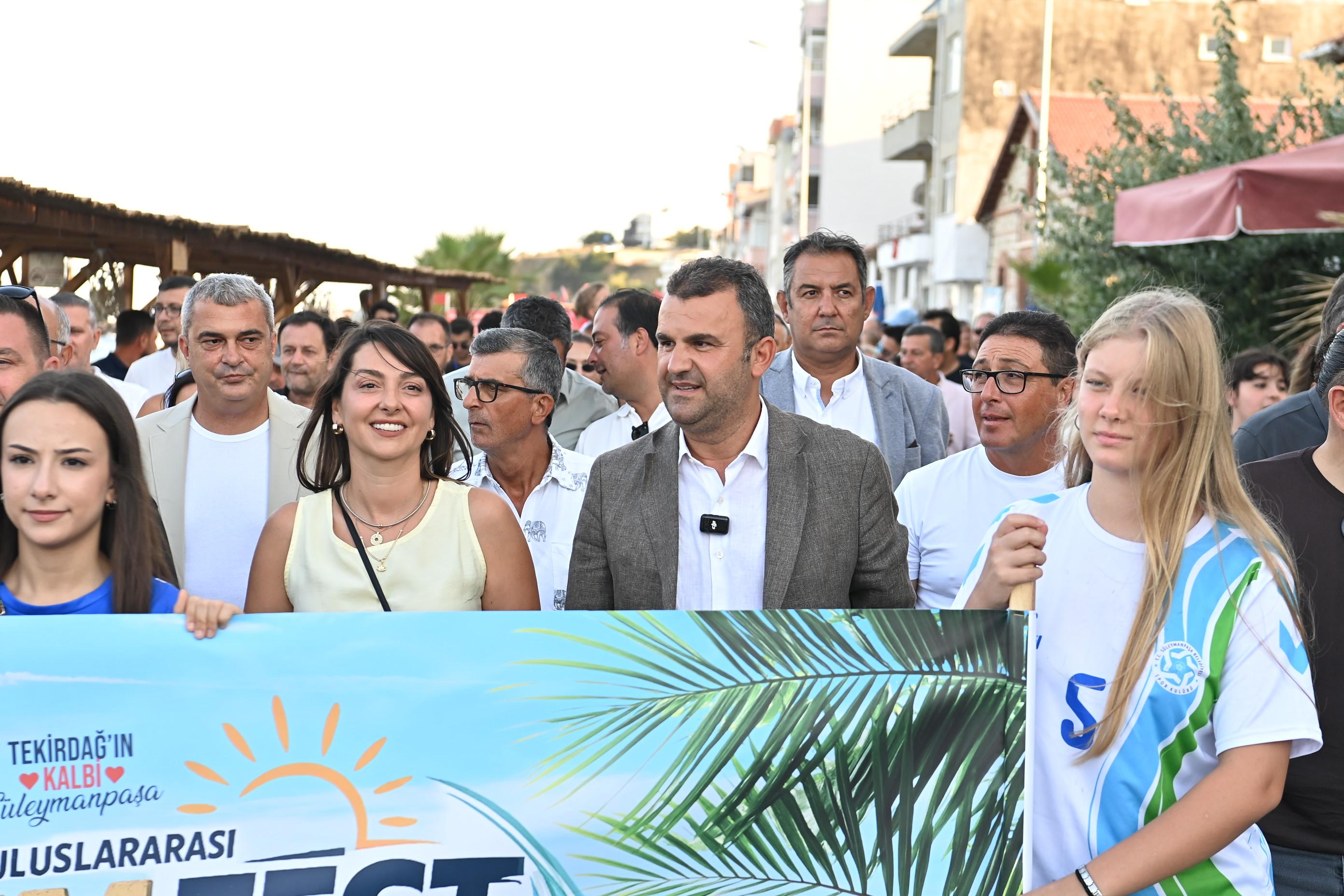 KUMFEST Heyecanı Görkemli Kortejle Başladı