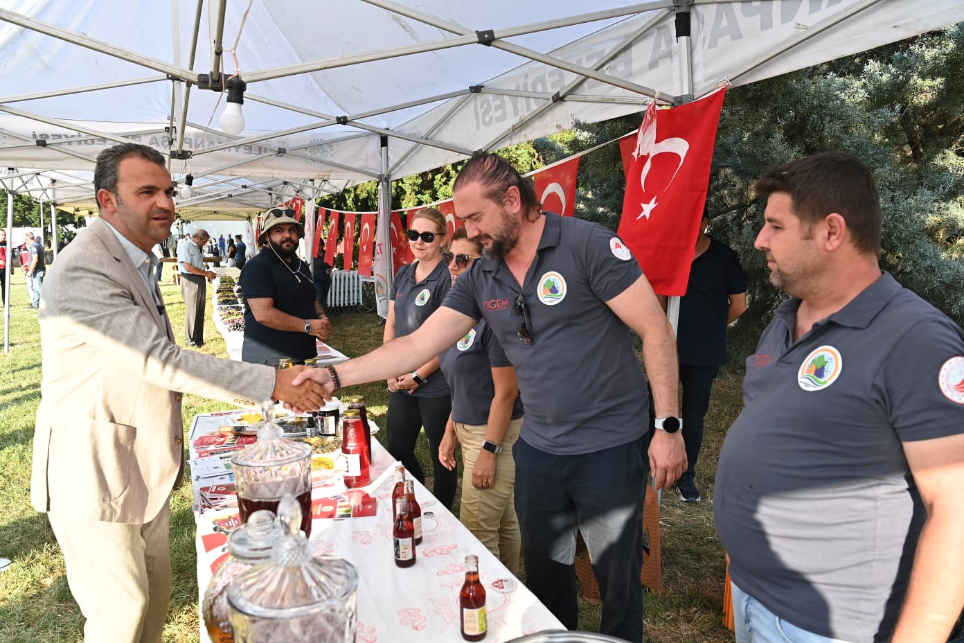 Süleymanpaşa Bağbozumu Şenliği Coşkuyla Kutlandı