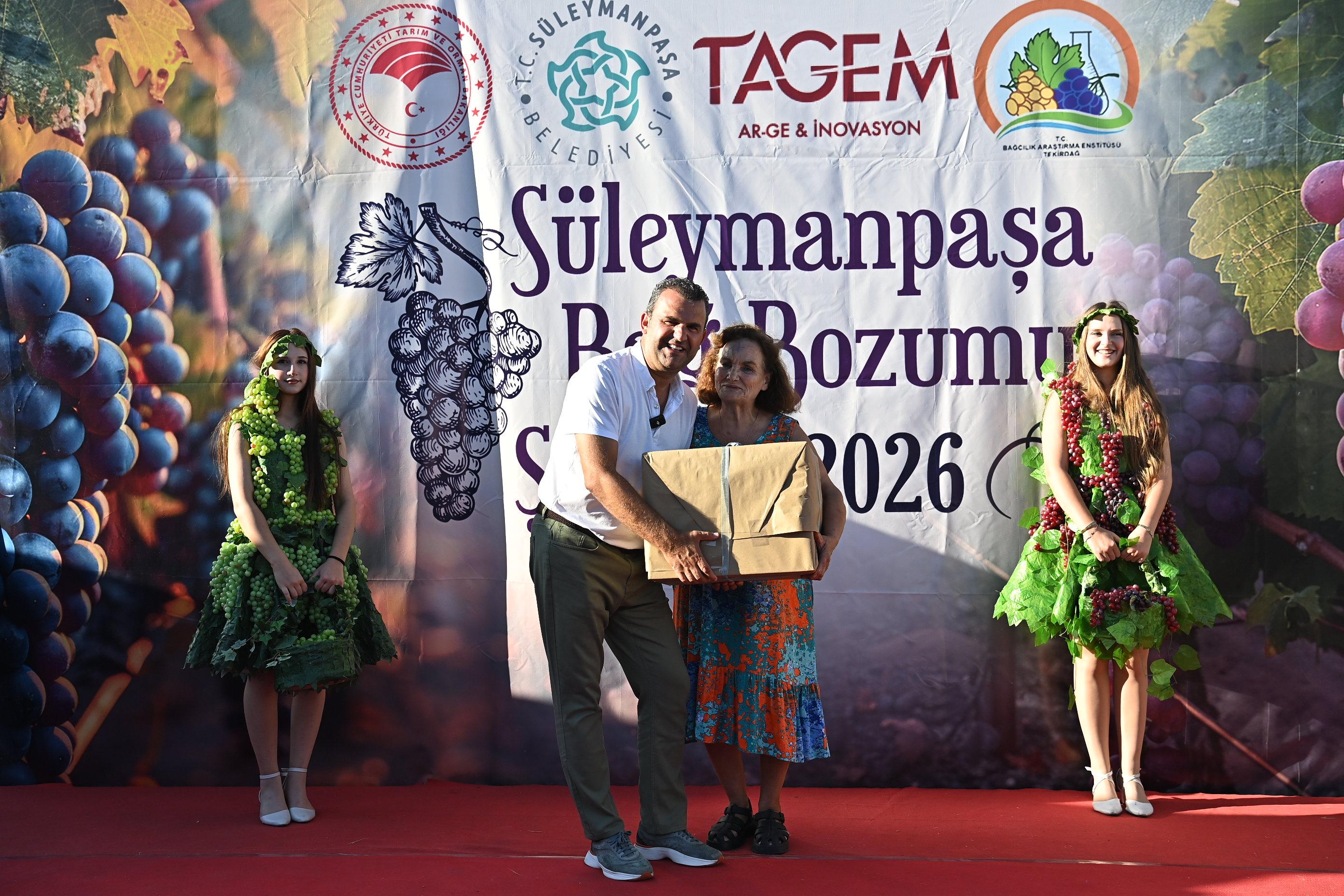 Süleymanpaşa Bağbozumu Şenliğinde En İyi Sarmalar ve Tatlılar Ödüllerini Buldu