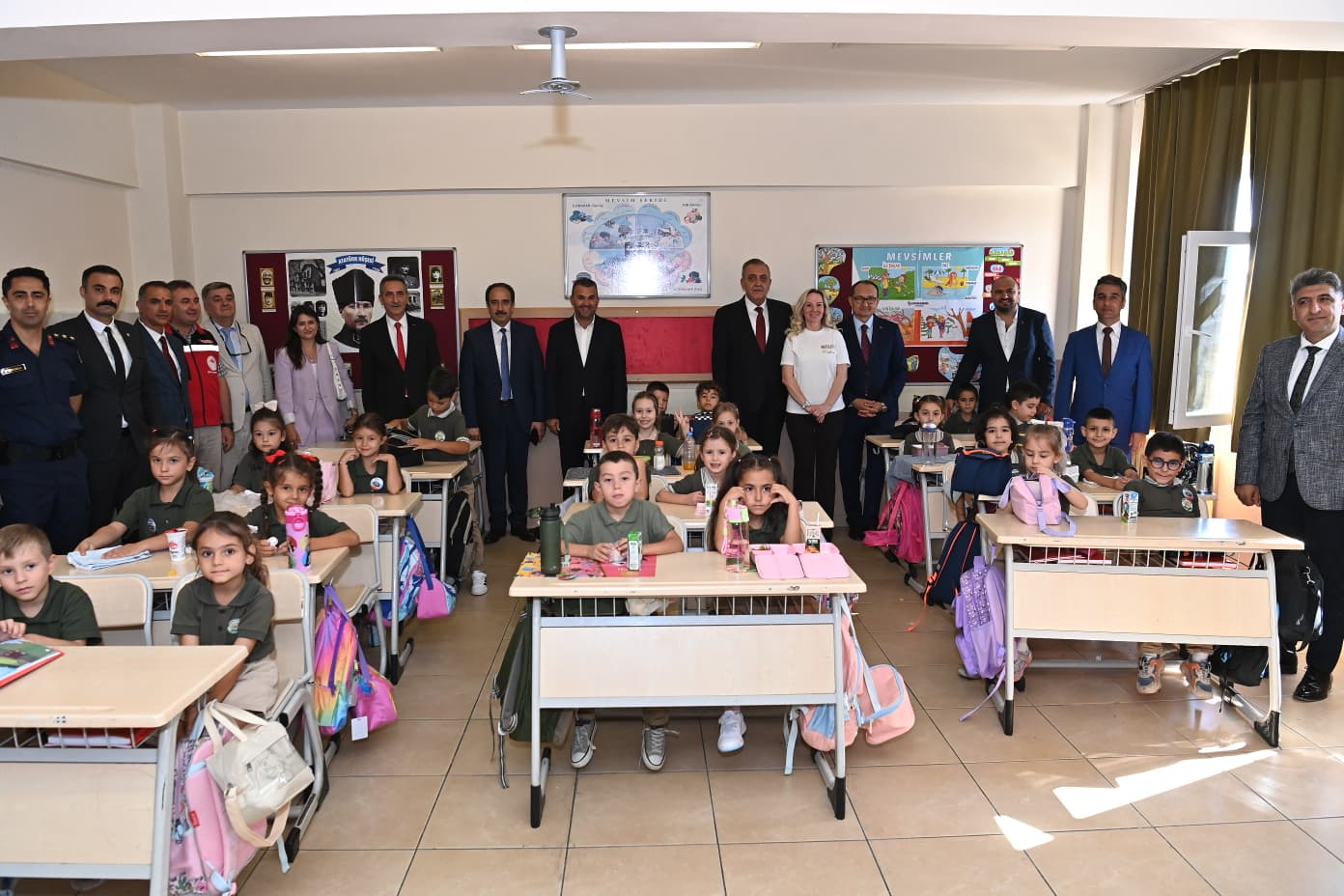 Süleymanpaşa Belediyesinden İhtiyaç Sahibi Öğrencilere Kırtasiye Desteği