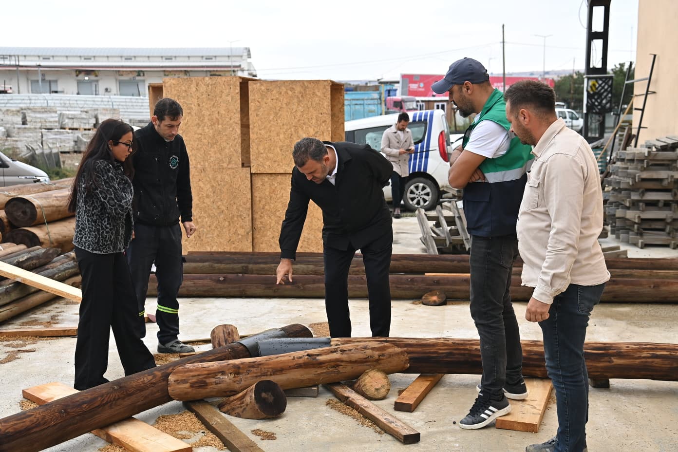 SÜLEYMANPAŞA BELEDİYESİ ATÖLYELERİ KENT İÇİN ÜRETİYOR