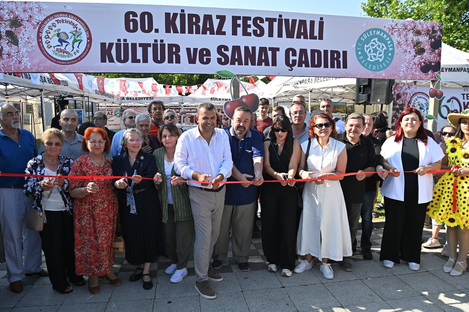 BİZ HER YERDEYİZ