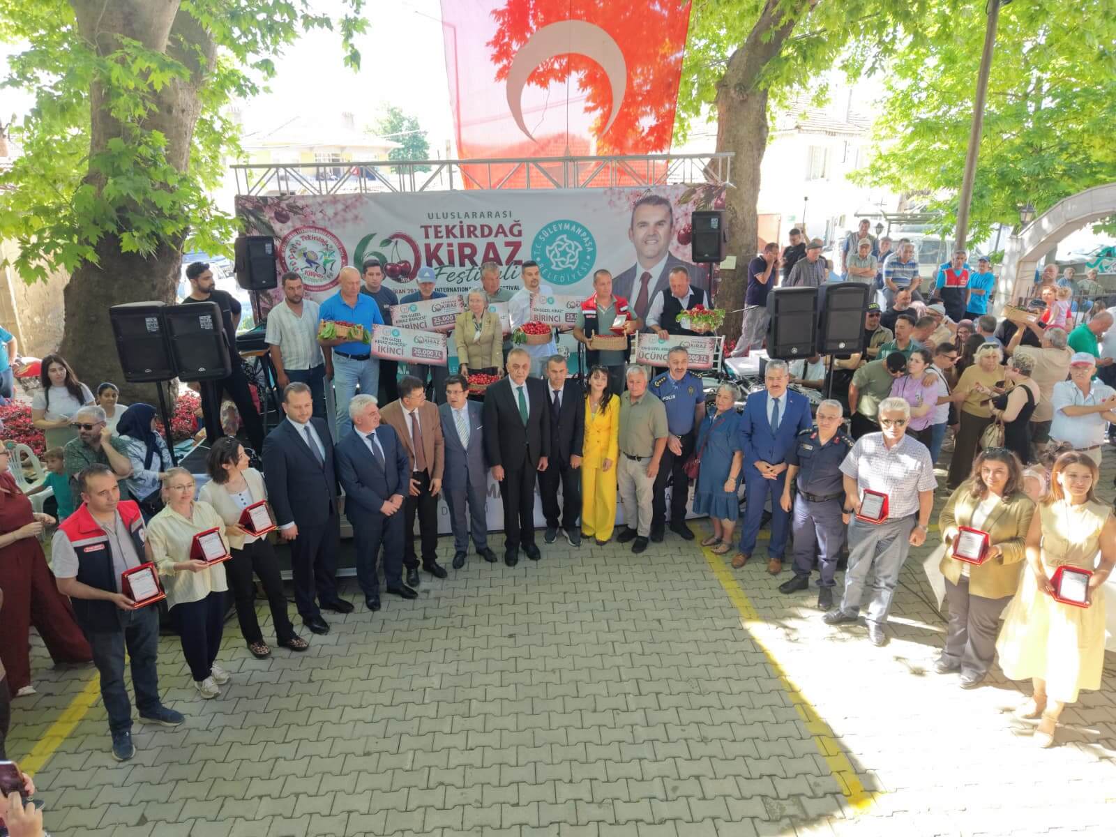 BİZ HER YERDEYİZ