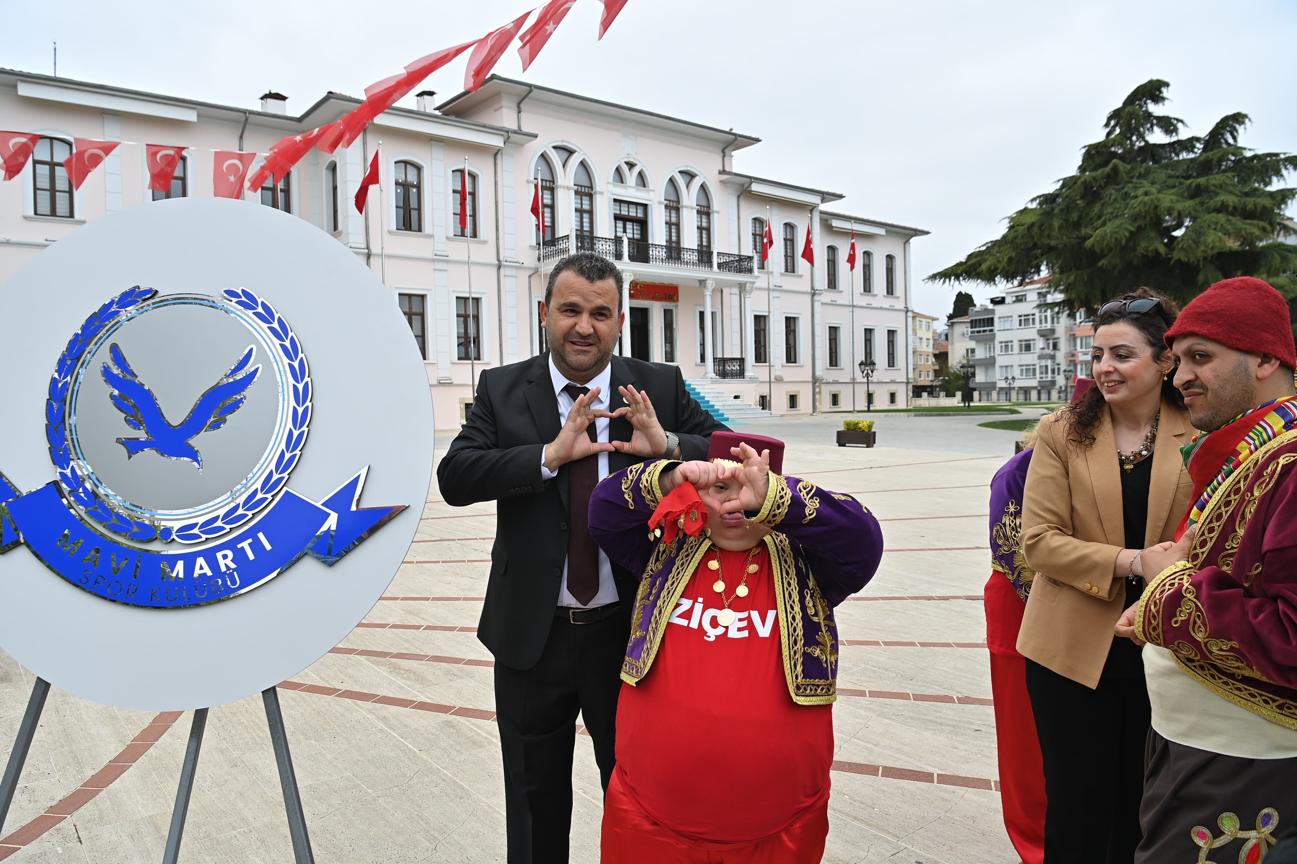 GÜZEL BİR GELECEK İÇİN