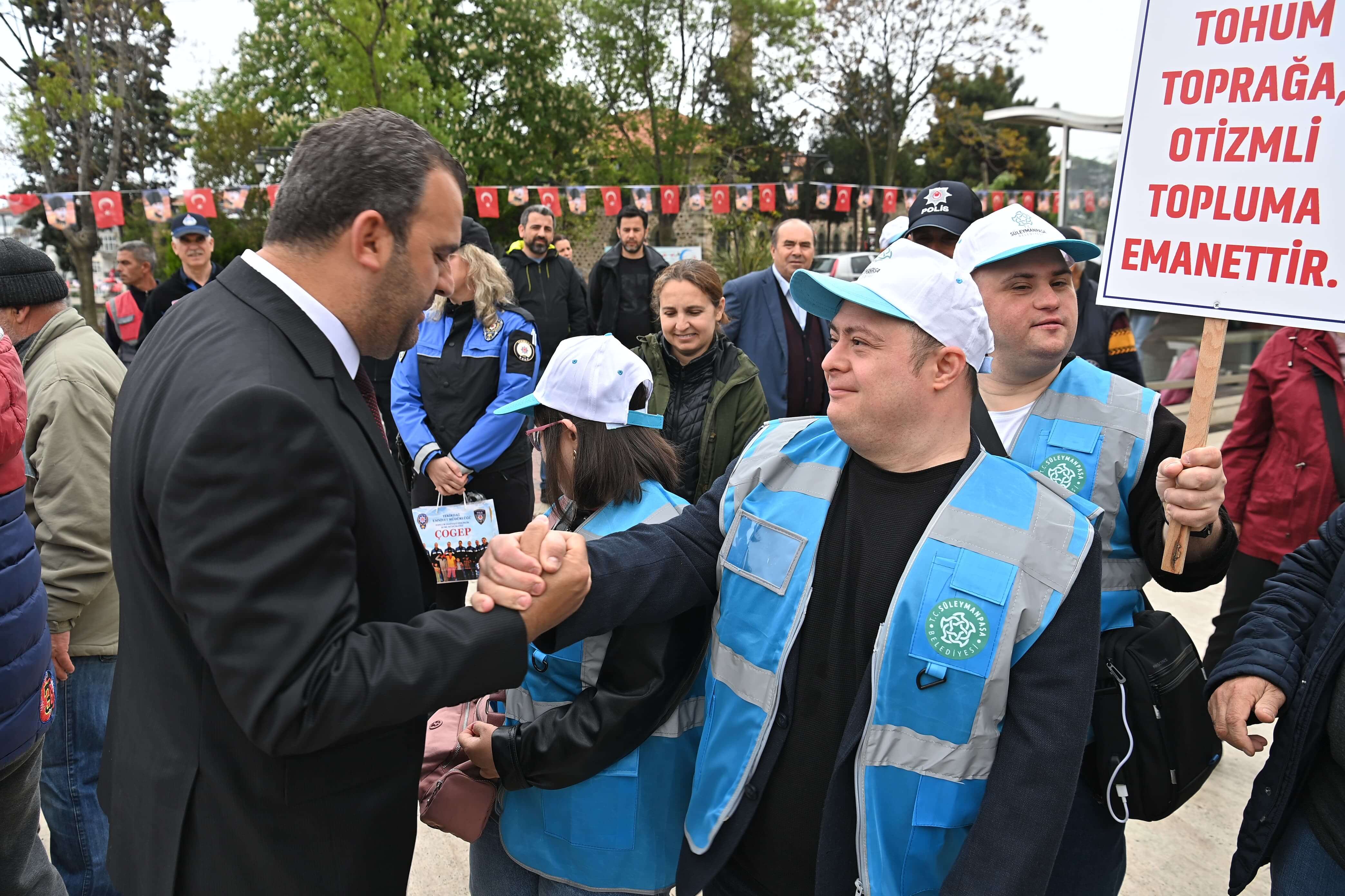 BİRLİKTE GÜÇLÜYÜZ
