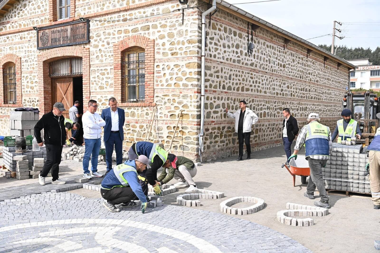 BİRLİKTE GÜÇLÜYÜZ