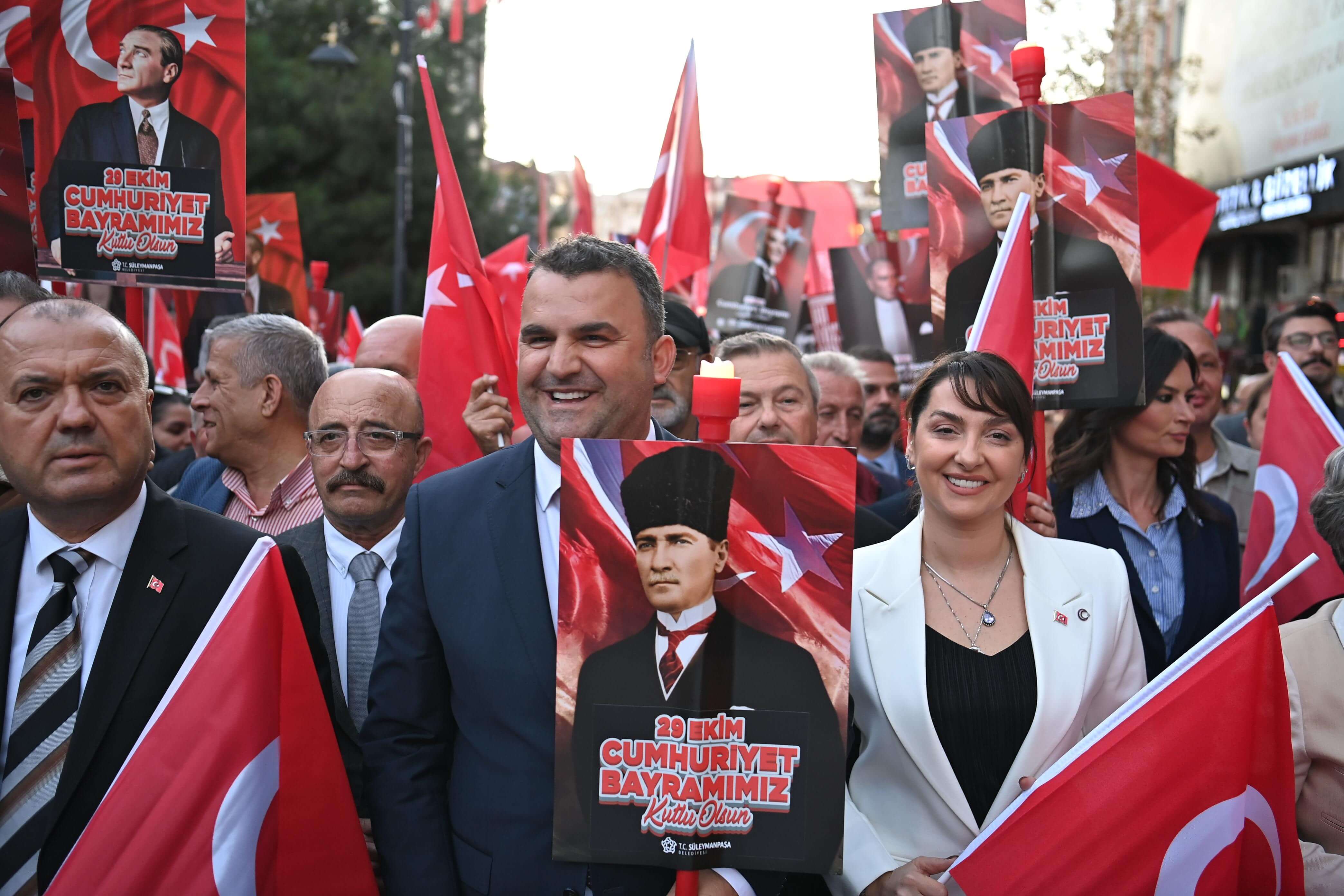 BİRLİKTE GÜÇLÜYÜZ